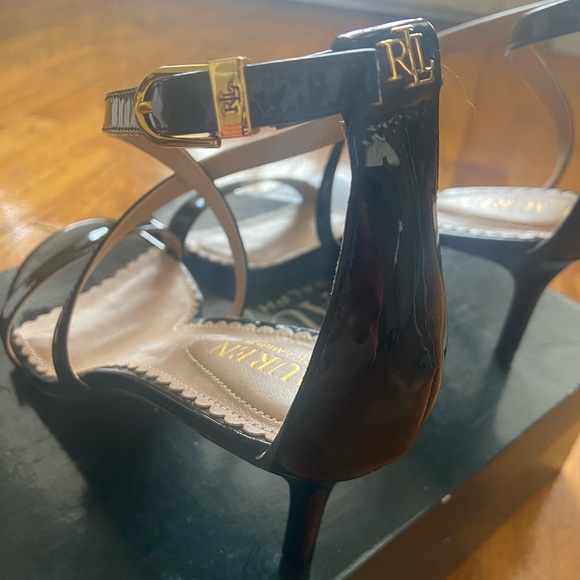 New!🔥 Lauren Ralph Lauren Paten Black Sandals 8.5 - Picture 4 of 8
